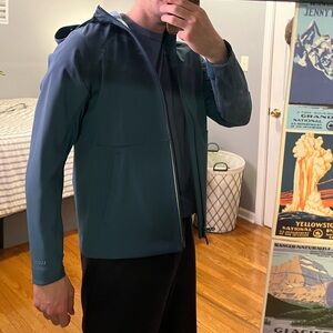Size: Medium, Brand: Lululemon, Style: Cross Chill Jacket